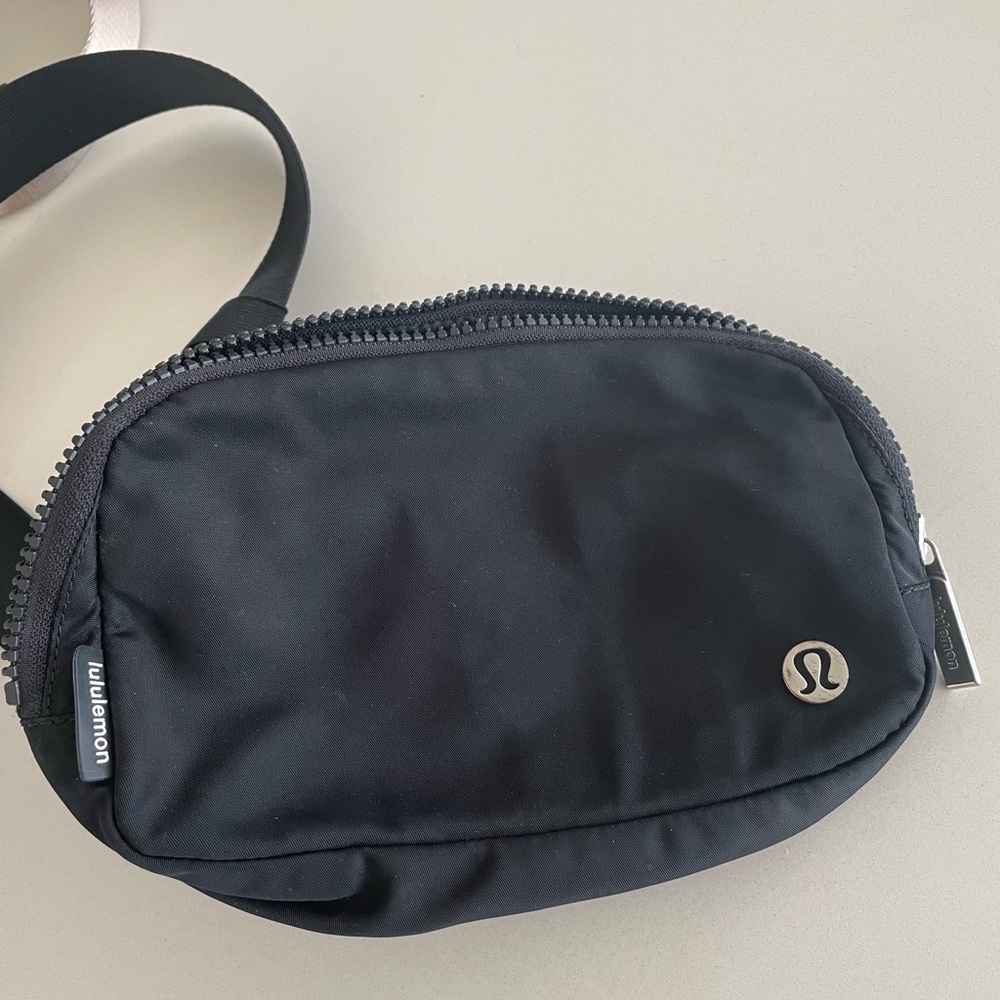 Lululemon Black Belt Bag